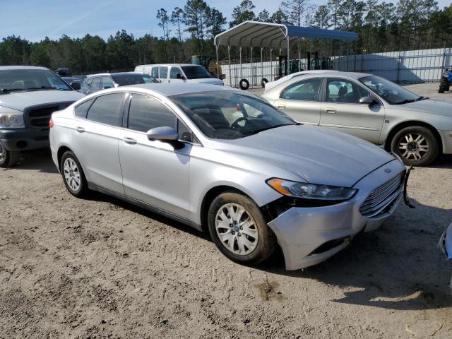 Photo 4 from auction – 2014 FORD FUSION S with VIN 3FA6P0G70ER133234