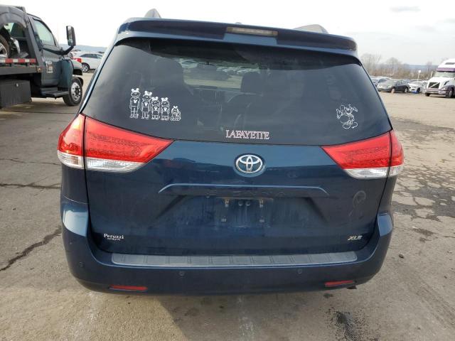 Photo 6 from auction – 2011 TOYOTA SIENNA XLE with VIN 5TDYK3DC4BS005012