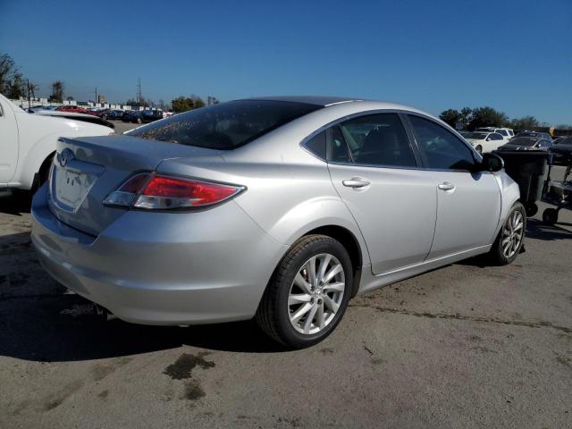 Photo 3 from auction – 2011 MAZDA 6 I with VIN 1YVHZ8CH4B5M26475