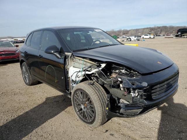 Photo 4 from auction – 2017 PORSCHE CAYENNE with VIN WP1AA2A23HKA90613