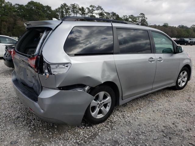 Photo 3 from auction – 2018 TOYOTA SIENNA LE with VIN 5TDKZ3DCXJS956511