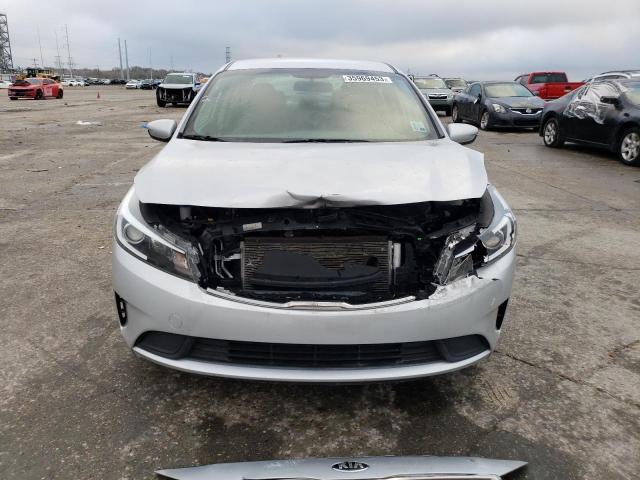 Photo 5 from auction – 2017 KIA FORTE LX with VIN 3KPFK4A71HE111845