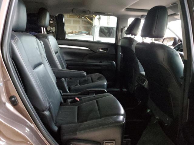 Photo 10 from auction – 2017 TOYOTA HIGHLANDER with VIN 5TDKZRFH1HS199651