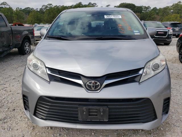 Photo 5 from auction – 2018 TOYOTA SIENNA LE with VIN 5TDKZ3DCXJS956511