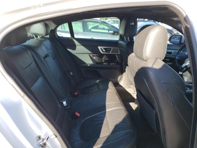 Photo 10 from auction – 2015 JAGUAR XF 3.0 SPO with VIN SAJWJ0FF4F8U76783