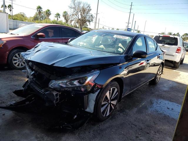 NISSAN ALTIMA SV 2021 with VIN 1N4BL4DV5MN383381 - Photo from auction