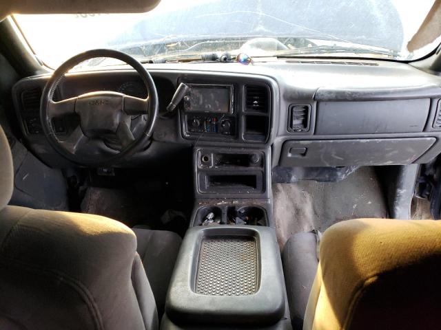 Photo 8 from auction – 2005 GMC NEW SIERRA with VIN 2GTEK13T651120070