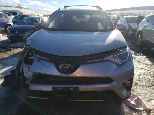 Photo 5 from auction – 2017 TOYOTA RAV4 XLE with VIN 2T3RFREV2HW602954