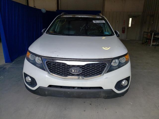 Photo 5 from auction – 2013 KIA SORENTO EX with VIN 5XYKU4A23DG336889
