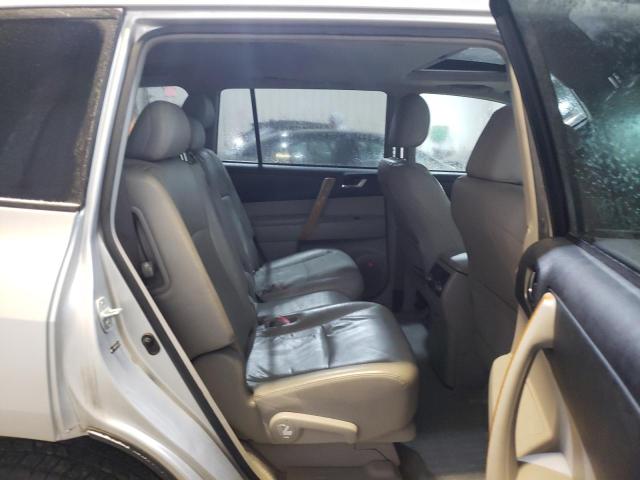Photo 11 from auction – 2010 TOYOTA HIGHLANDER with VIN JTEJW3EH1A2047106
