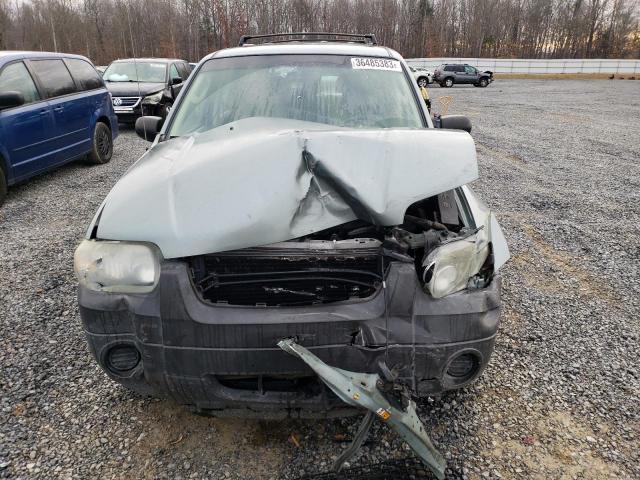 Photo 5 from auction – 2005 FORD ESCAPE XLS with VIN 1FMCU02Z85KA15740