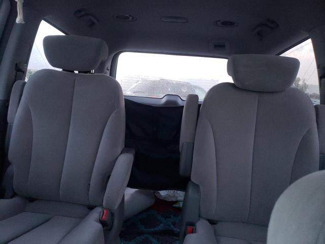 Photo 10 from auction – 2006 KIA SEDONA EX with VIN KNDMB233866070624