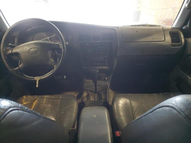 Photo 8 from auction – 2000 TOYOTA 4RUNNER SR with VIN JT3GN86RXY0157765