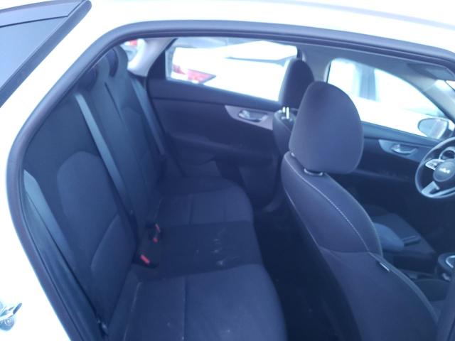 Photo 10 from auction – 2022 KIA FORTE FE with VIN 3KPF24AD6NE479214