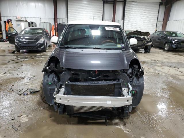 Photo 5 from auction – 2014 FIAT 500L TREKK with VIN ZFBCFADH3EZ018032