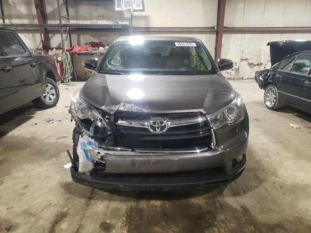 Photo 5 from auction – 2016 TOYOTA HIGHLANDER with VIN 5TDBKRFH2GS305480