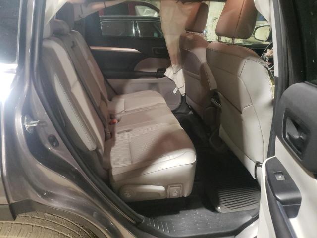 Photo 10 from auction – 2016 TOYOTA HIGHLANDER with VIN 5TDBKRFH2GS305480