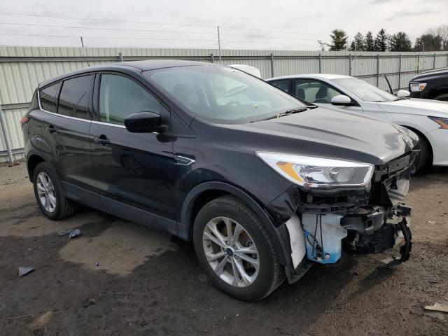 Photo 4 from auction – 2019 FORD ESCAPE SE with VIN 1FMCU0GD7KUB43951