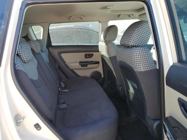 Photo 10 from auction – 2010 KIA SOUL with VIN KNDJT2A25A7050344