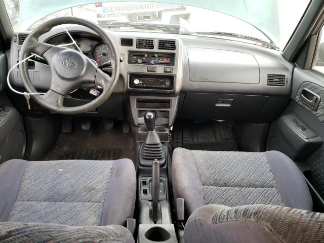 Photo 8 from auction – 2000 TOYOTA RAV4 with VIN JT3GP10V8Y0042556