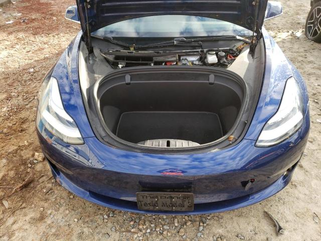 Photo 11 from auction – 2018 TESLA MODEL 3 with VIN 5YJ3E1EB8JF064417