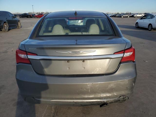 Photo 6 from auction – 2013 CHRYSLER 200 TOURIN with VIN 1C3CCBBB9DN728900
