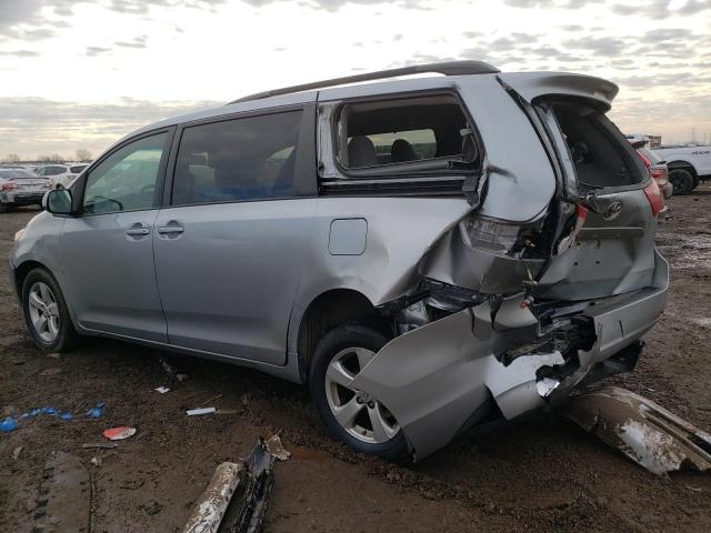 Photo 2 from auction – 2015 TOYOTA SIENNA LE with VIN 5TDKK3DC4FS601328
