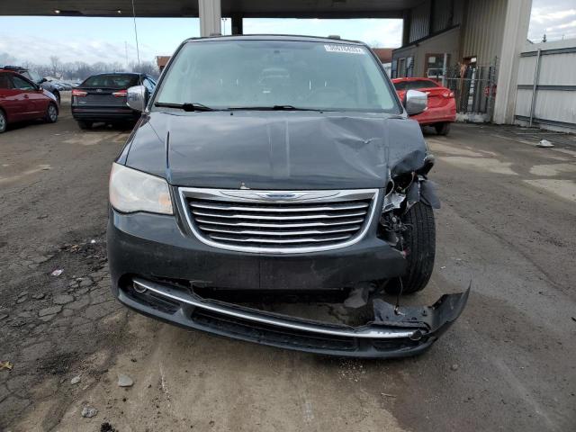Photo 5 from auction – 2014 CHRYSLER TOWN & COU with VIN 2C4RC1CG3ER329978