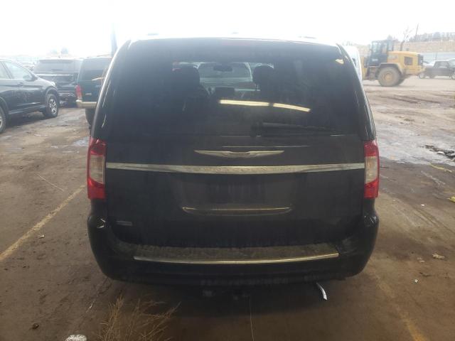 Photo 6 from auction – 2016 CHRYSLER TOWN & COU with VIN 2C4RC1BG4GR294274