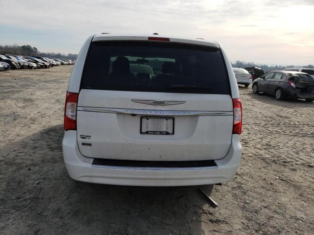 Photo 6 from auction – 2016 CHRYSLER TOWN & COU with VIN 2C4RC1BG2GR281054