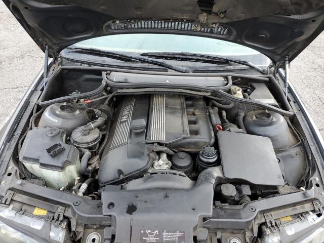 Photo 11 from auction – 2005 BMW 330 CI with VIN WBABW53475PL52409