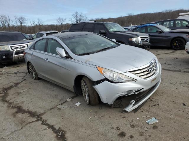 Photo 4 from auction – 2012 HYUNDAI SONATA SE with VIN 5NPEC4AB3CH475041
