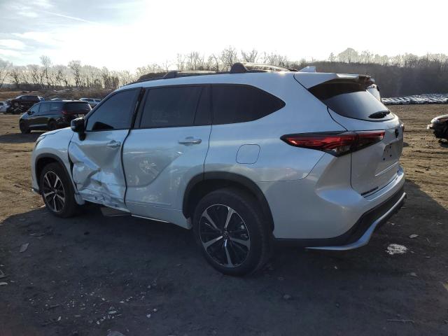 Photo 2 from auction – 2022 TOYOTA HIGHLANDER with VIN 5TDLZRBH0NS240020