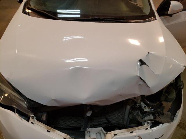 Photo 11 from auction – 2017 TOYOTA COROLLA L with VIN 5YFBURHE0HP699102