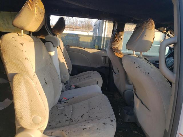 Photo 11 from auction – 2015 TOYOTA SIENNA LE with VIN 5TDKK3DC1FS681090