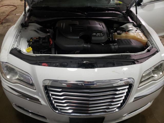 Photo 11 from auction – 2014 CHRYSLER 300 with VIN 2C3CCAAG3EH142985