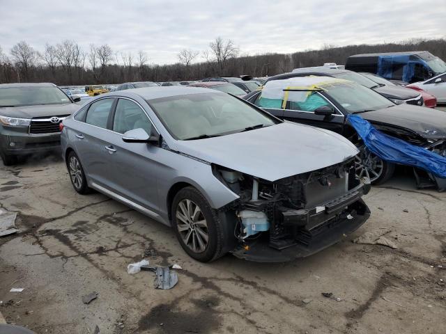 Photo 4 from auction – 2016 HYUNDAI SONATA 4D with VIN 5NPE34AF9GH283549