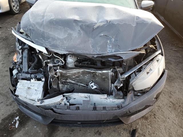 Photo 11 from auction – 2017 HONDA CIVIC LX with VIN 2HGFC2F53HH567604