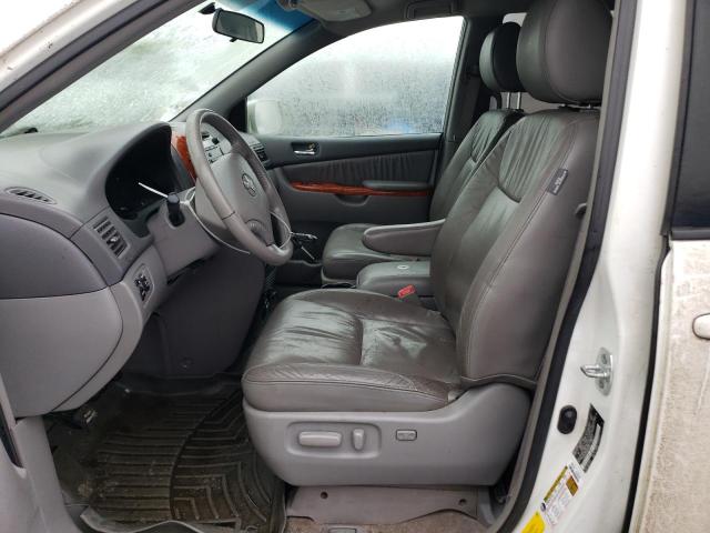 Photo 7 from auction – 2010 TOYOTA SIENNA XLE with VIN 5TDDK4CC4AS028892