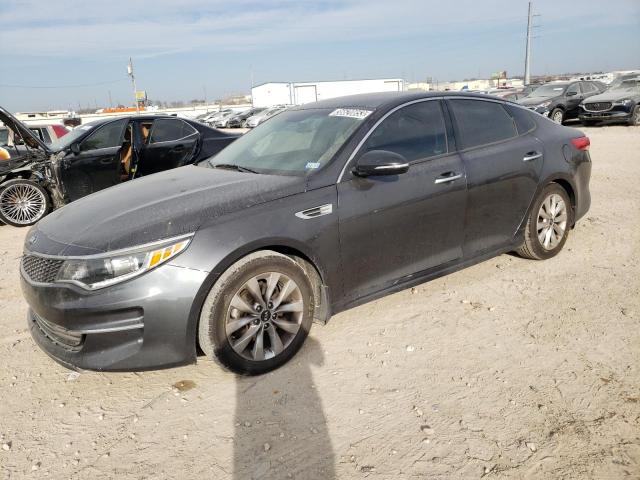 KIA OPTIMA EX 2018 with VIN 5XXGU4L32JG212575 - Photo from auction