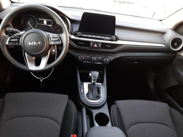 Photo 8 from auction – 2023 KIA FORTE LX with VIN 3KPF24AD5PE572597