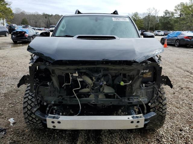 Photo 5 from auction – 2019 TOYOTA 4RUNNER SR with VIN JTEBU5JR0K5713845
