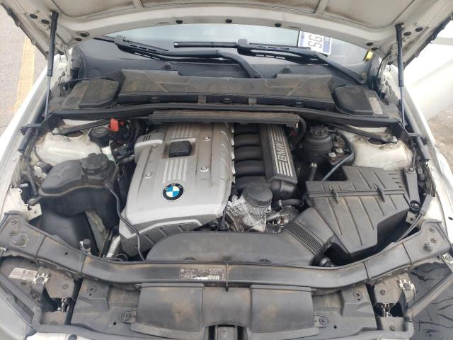 Photo 11 from auction – 2006 BMW 325 I with VIN WBAVB13526PT27798