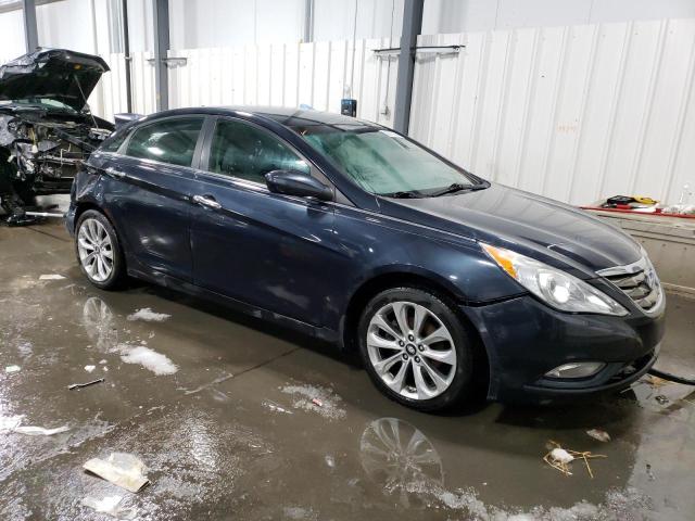 Photo 4 from auction – 2013 HYUNDAI SONATA SE with VIN 5NPEC4AC4DH575675