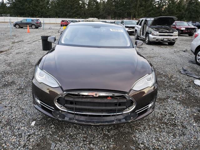 Photo 5 from auction – 2013 TESLA MODEL S with VIN 5YJSA1CN6DFP20526