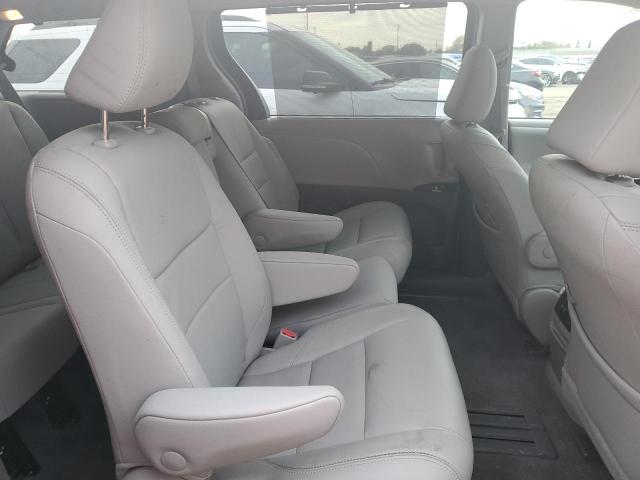 Photo 10 from auction – 2018 TOYOTA SIENNA XLE with VIN 5TDYZ3DC1JS913072