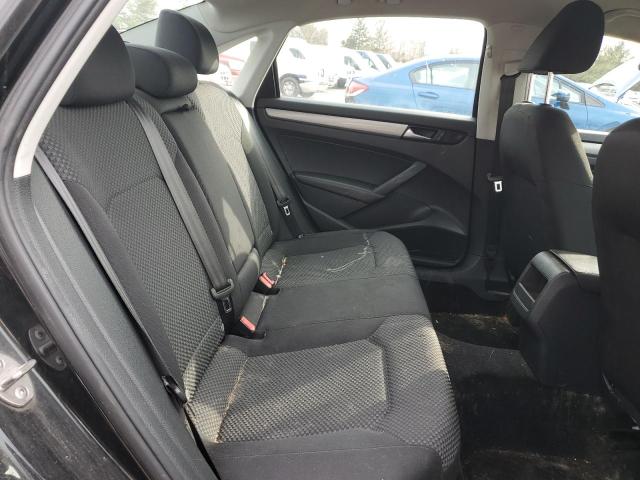 Photo 10 from auction – 2015 VOLKSWAGEN PASSAT S with VIN 1VWAT7A32FC070178