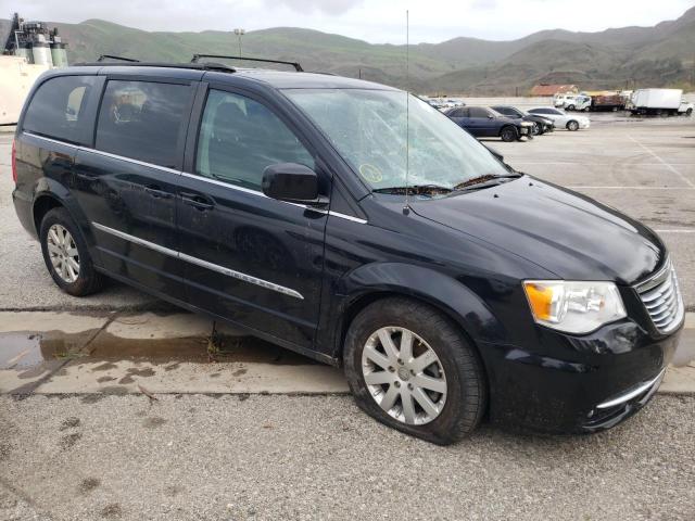 Photo 4 from auction – 2016 CHRYSLER TOWN & COU with VIN 2C4RC1BGXGR267676