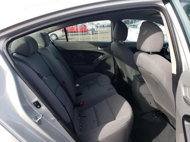 Photo 10 from auction – 2017 KIA FORTE LX with VIN 3KPFK4A74HE043718
