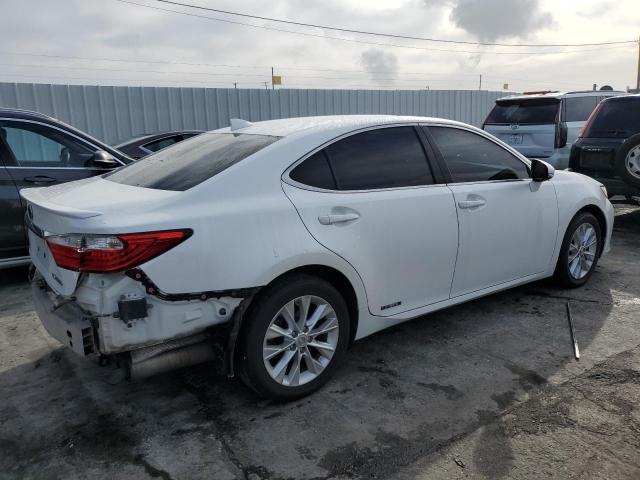 Photo 3 from auction – 2015 LEXUS ES 300H with VIN JTHBW1GG3F2097979